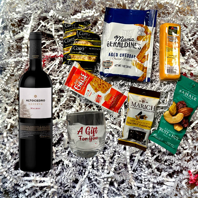 Altocedro Grean Reserva Malbec Gift Pack with Engraving